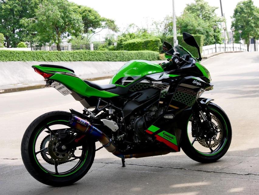 Kawasaki Ninja ZX-25R ปี 2021 รถมือสองคุณภาพดีมาก 5