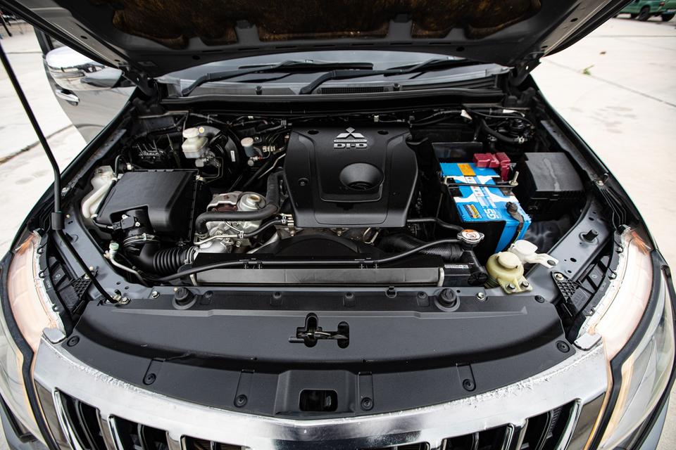 #MITSUBISHI #TRITON 2.5 GL ดีเซล MEGA CAB ปี 2017 สีเทา ไมล์แท้ 84,000 km. 10