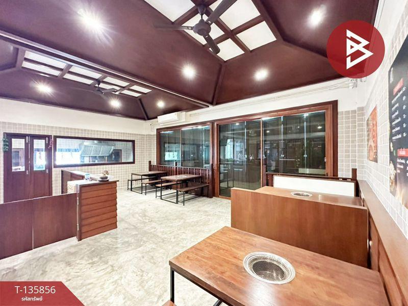 ขายอาคารพาณิชย์ 3 ชั้น เนื้อที่ 65.2 ตารางวา  ตำบลแสนสุข เมืองชลบุรี 2