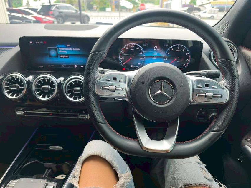 รหัสรถ KPV8484 2023 BENZ GLA-200 AMG  6