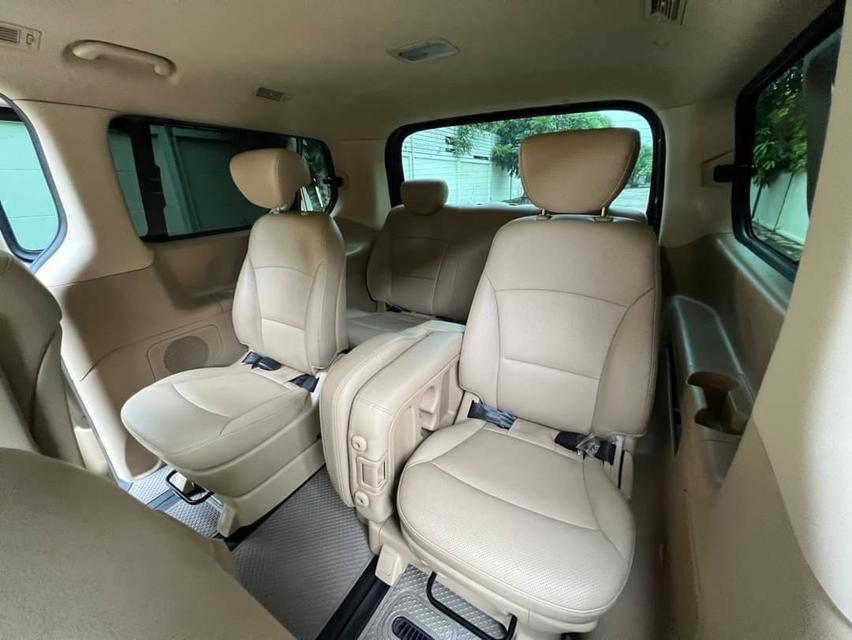 ขาย Hyundai H1 2.5Elite ปี18 13