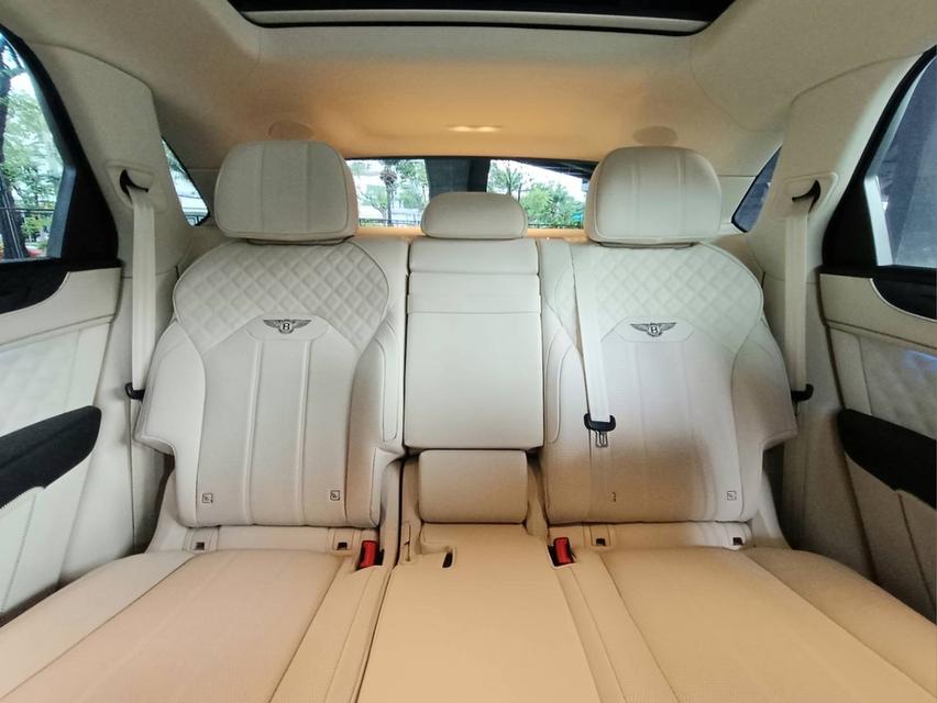 รหัสรถ PEAT53 🚐🚙 Bentley Bentayga Hybrid (demo) 11
