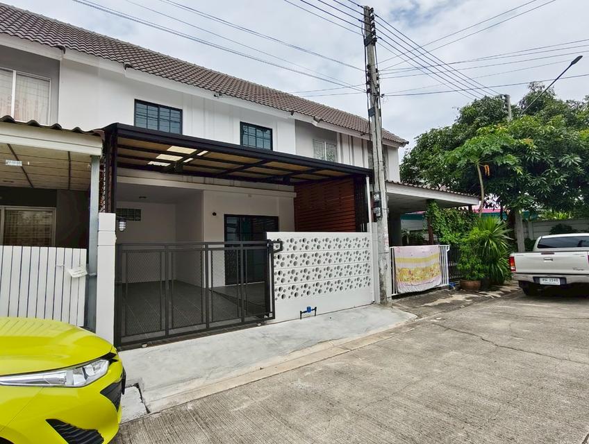 หมู่บ้านพฤกษา 60 รังสิต-บางพูน ซอย 20/2 ใกล้วัดบางพูน ถนนรังสิต-ปทุมธานี ต.บางพูน อ.เมืองปทุมธานี จ.ปทุมธานี