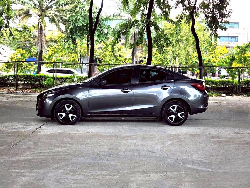 ขายรถ mazda2 1.3 ปี 2024 สีเทา เกียร์ออโต้ 7