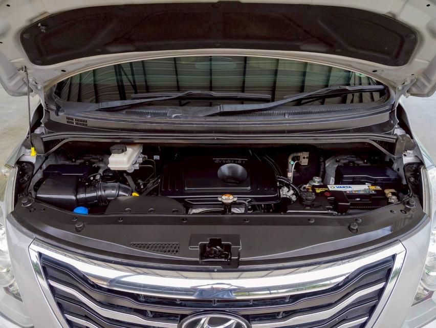 ขาย Hyundai H1 2.5Deluxe ปี13 19