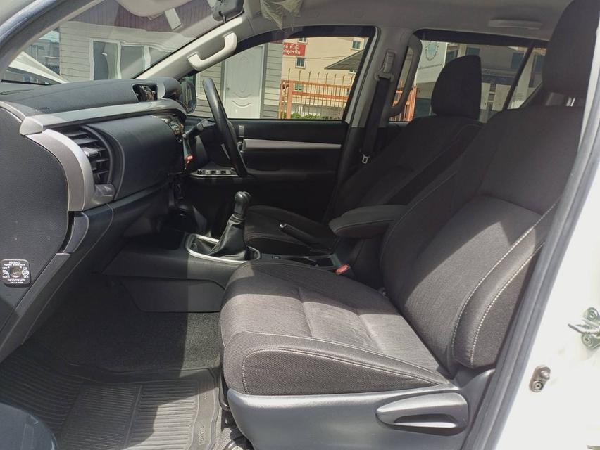 ปี2021 TOYOTA REVO PRERUNER E PLUS เกียร์MT NOT ไม่ขยับ สีเดิมทั้งคัน  14