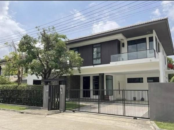 ให้เช่าบ้านโครงการมัณฑนา ศรีนครินทร์ – บางนา พื้นที่ 238 ตรม.4 ห้องนอน 4 ห้องน้ำ ตกแต่งพร้อมเข้าอยู่ 2