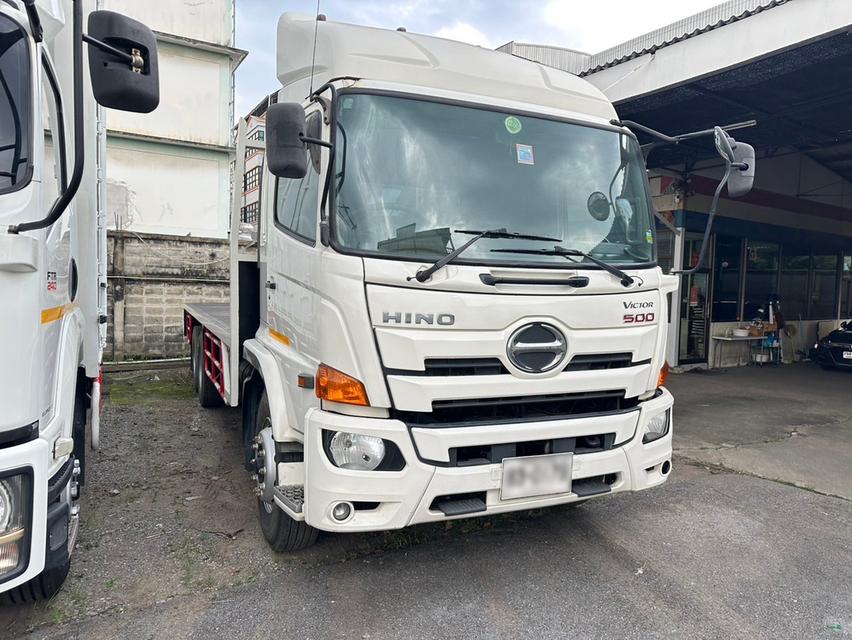 Hino Victor 10 ล้อ 260 แรงม้า ปี 59  3