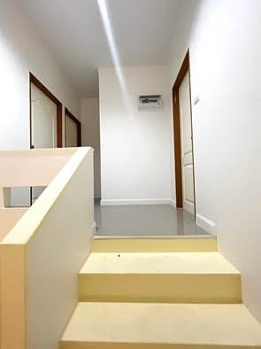 ไอลีฟทาวน์ 2 อนุเสาวรีย์ 8