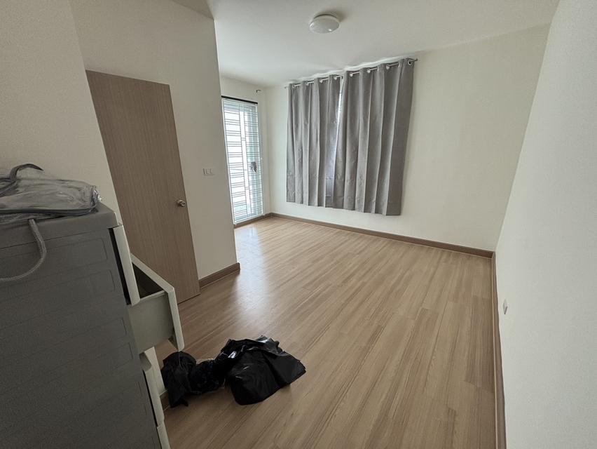 บ้านเช่า 3 ห้องนอน โครงการเดอะ คัลเลอร์ส มิกซ์ รังสิต-วงแหวน 13