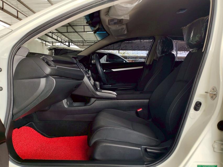 🚗HONDA CIVIC FC 1.8 E ปี 2016🚗 9