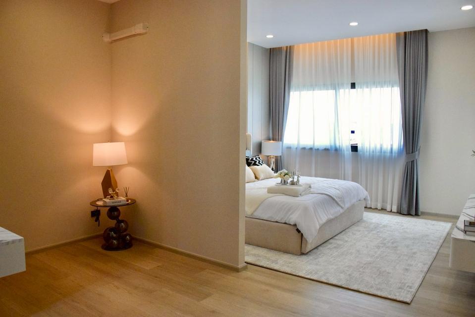 THAMBER(แทมเบอร์) โครงการบ้านเดี่ยว ไพรเวทพลูวิลล่าสุดหรู หลังใหญ่ 2 ชั้น ใกล้มอเตอร์เวย์สาย 7 ใกล้ไอคอนสยามพัทยา เดินทางสะดวกสบายสุดๆ ราคาเริ่มต้น 1 11