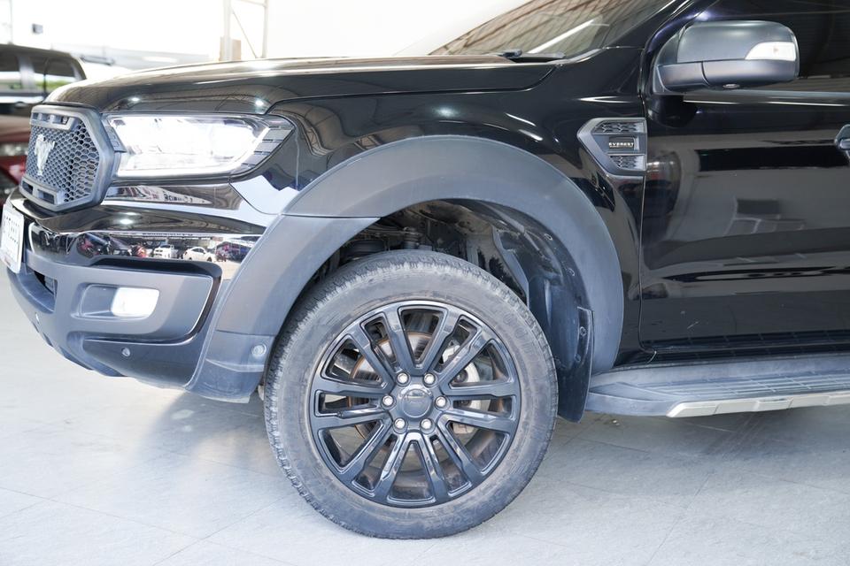 FORD EVEREST 2.0 TITANIUM+ AT ปี2019 สีดำ 8