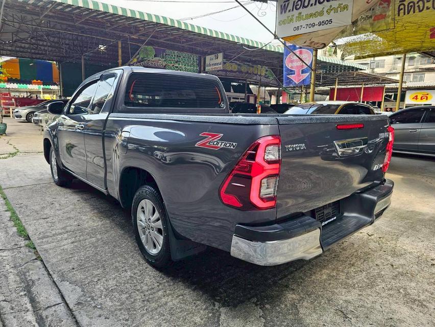 TOYOTA HILUX REVO 2.4 SMARTCAB MID Z-EDITION ปี 23 AT