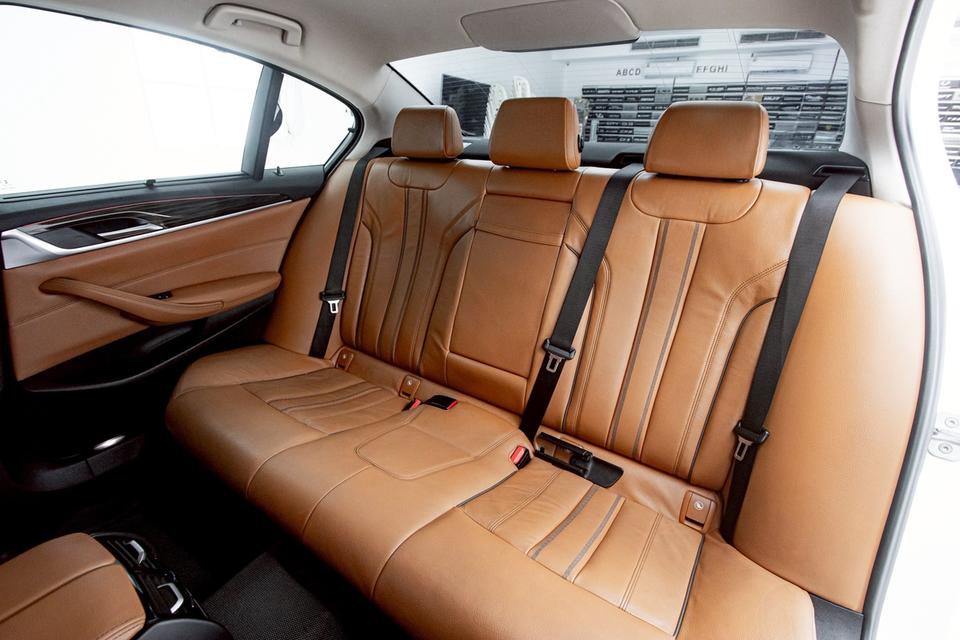 ✨ BMW SERIES 5 530e 2.0 HIGHLINE G30 AT ปี 2020 Plug-in Hybrid รูปที่ 18