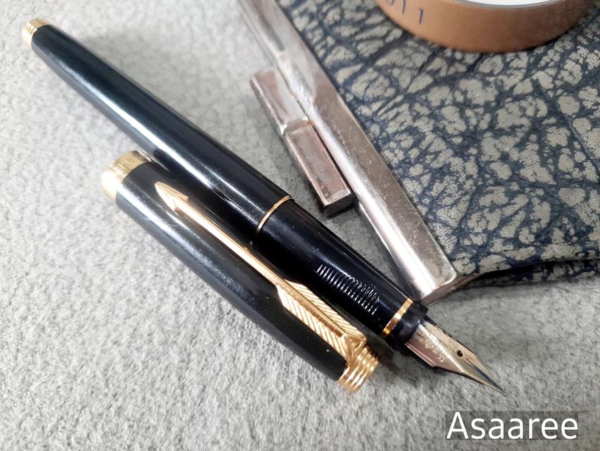 ขอขายปากกาหมึกซึมหัวทอง Parker fountain pen หัวทอง 14K รุ่นหัว 585 made in France  10