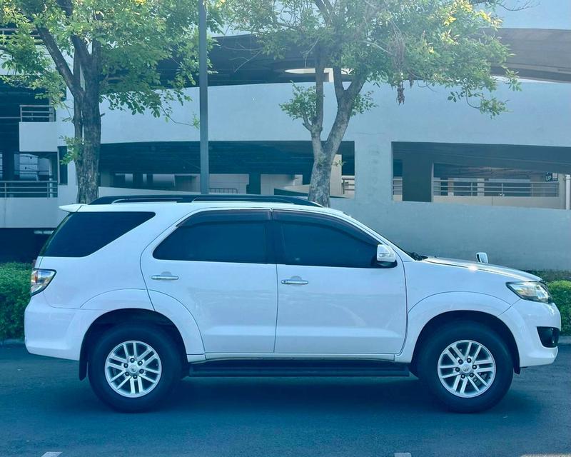 Toyota Fortuner 2.7 V เบนซิน+LPG ปี 2013 รูปย่อยที่ 4