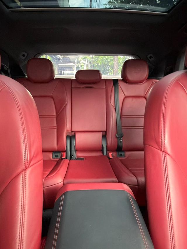 Porsche Cayenne E-HybridYear : 2022Mileage : 23,947 km รูปที่ 6