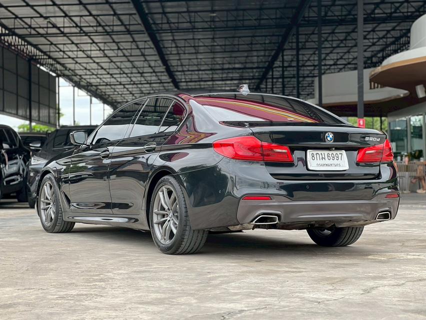 ปี 2018 BMW SERIES 5, 520d M SPORTโฉม G30 ปี17-24 สีดำ เกียร์ออโต้ ดีเซล