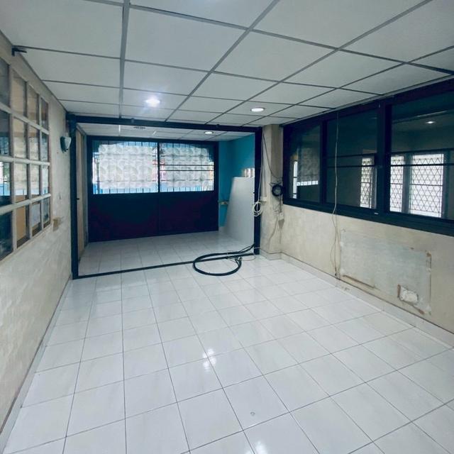 ขายบ้านเดี่ยวมือสอง โครงการ ชัยพฤกษ์ บางแวก (Chaiyapruek Bangwaek) เนื้อที่ 83.10 ตร.ว. ใกล้เซ็นทรัลปิ่นเกล้า และจุดขึ้นทางด่วนกาญจนาภิเษก 3