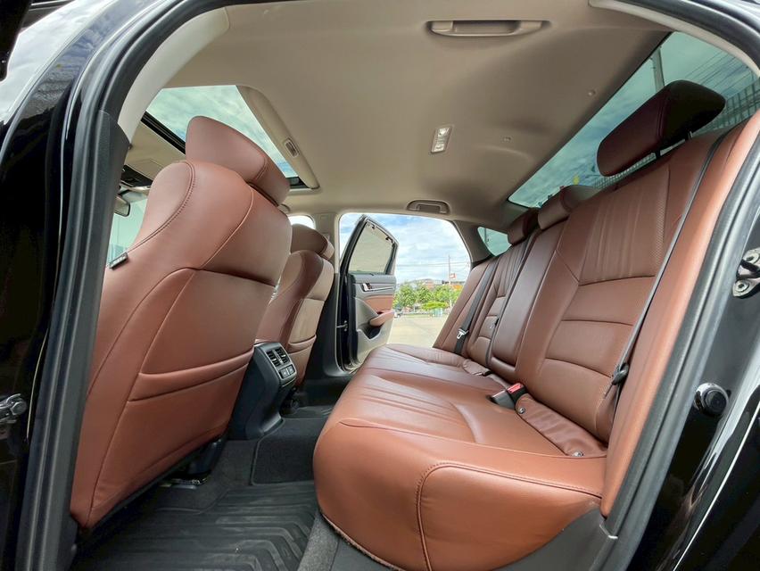 ขาย Honda Accord 2.0Hybrid Tech ปี21 17