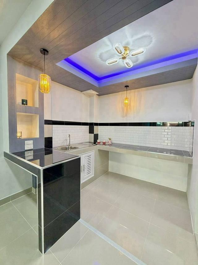 👨‍👩‍👧‍👦 หาบ้านขยายครอบครัว ในชุมชนน่าอยู่  ใกล้โรงพยาบาลและห้างสรรพสินค้า 🏡 ทาวน์เฮาส์ 2 ชั้น มบ.บางใหญ่ซิตี้ บ้านสวยพร้อมย้ายเข้าอยู่ได้เลย! 16