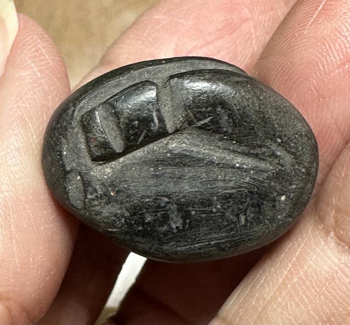 พระปิดตาเนื้อผงคลุกรักลอยองค์ ไม่ทราบที่ 6