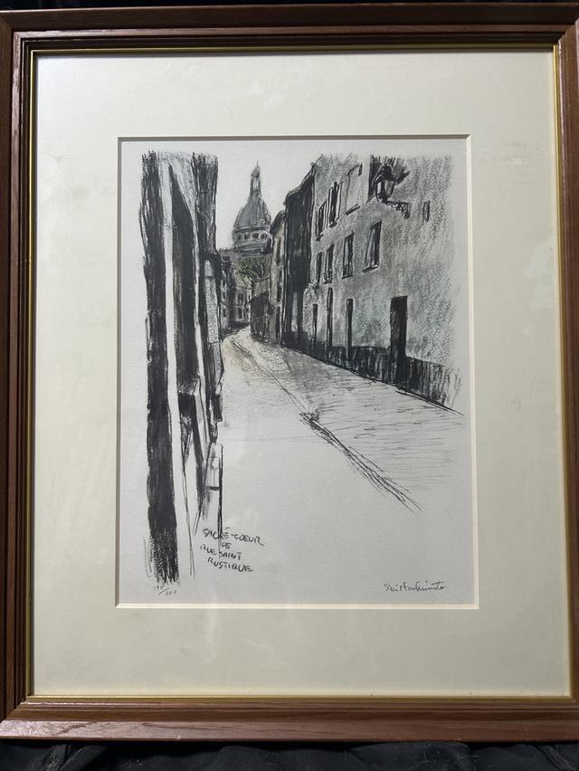 Limited Edition 1 ใน250 นัมเบอร์ 195/250ถนน Saint-Rustique (Rue Saint-Rustique) ในย่านมงมาทร์ (Montmartre) กรุงปารีส
