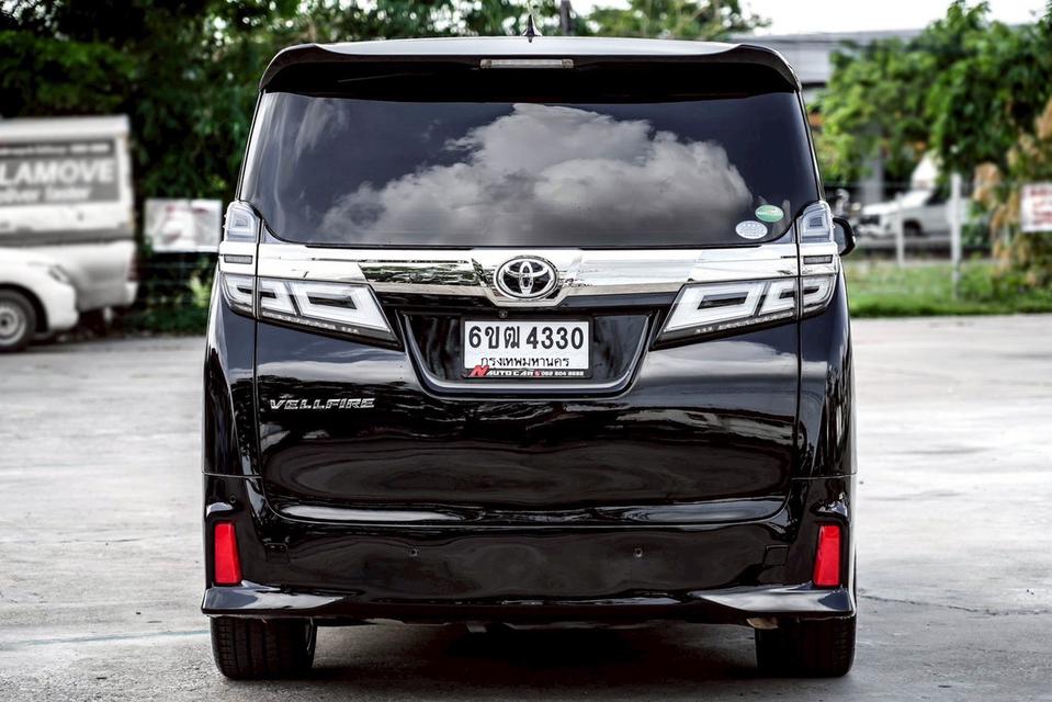 ขาย Toyota Vellfire 2.5ZG ปี20 6