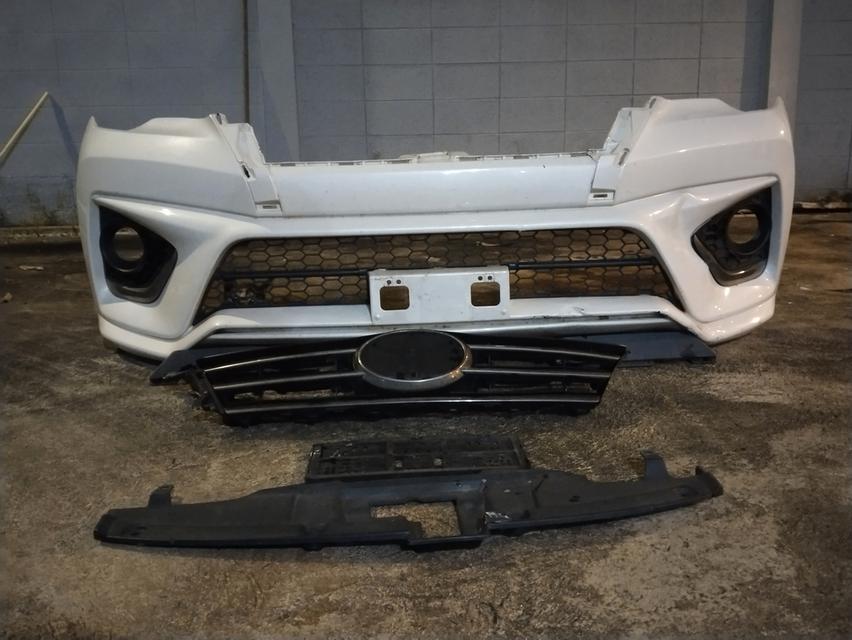 ขายกันชนหน้า fortuner