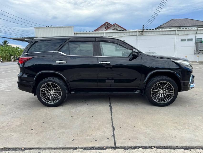 TOYOTA FORTUNER 2.4V 4x4 SIGMA 4 ปี 2017 จด 2018 รูปที่ 4