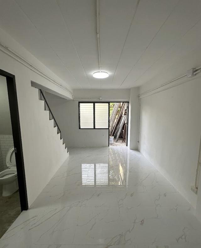 ขายอาคารพาณิชย์ รีโนเวทใหม่ 3