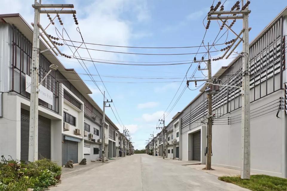 ให้เช่าโรงงาน ถนนเศษรฐกิจ 1 เมืองสมุทรสาคร สมุทรสาคร BRE25503 2