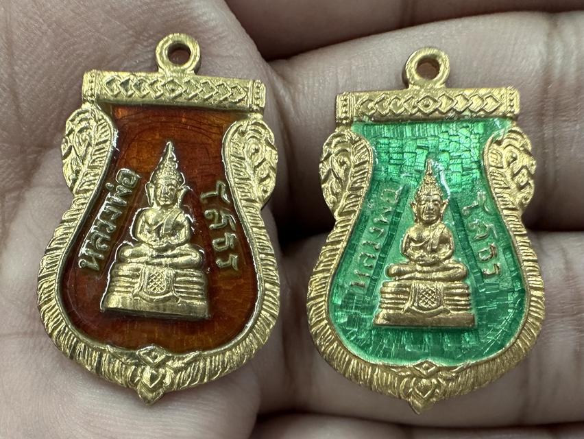 หลวงพ่อโสธรเนื้อเงินแท้