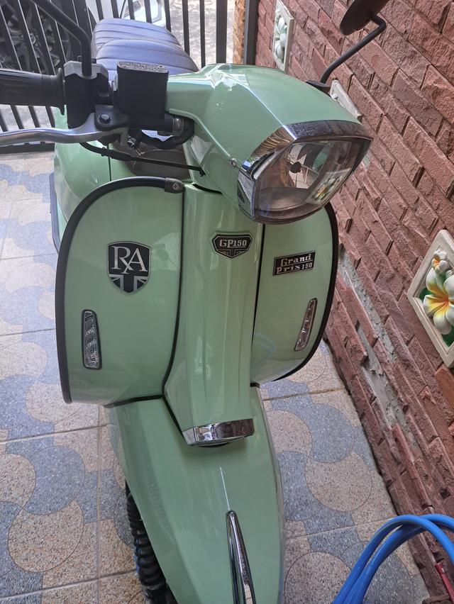 ขายรถมอไซค์มือสองคาสสิก Royal Alloy GP150 6
