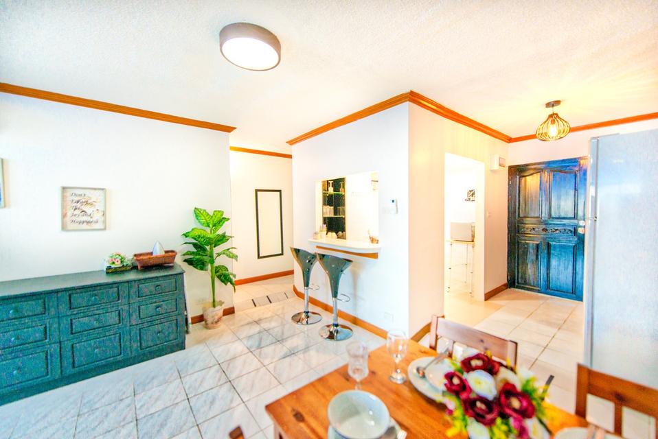 🏙️✨ คอนโดมิเนียมทำเลทองย่านเศรษฐกิจ คุ้มค่าทุกการใช้ชีวิต พร้อมสระว่ายน้ำและระบบรักษาความปลอดภัย 24 ชม. 11