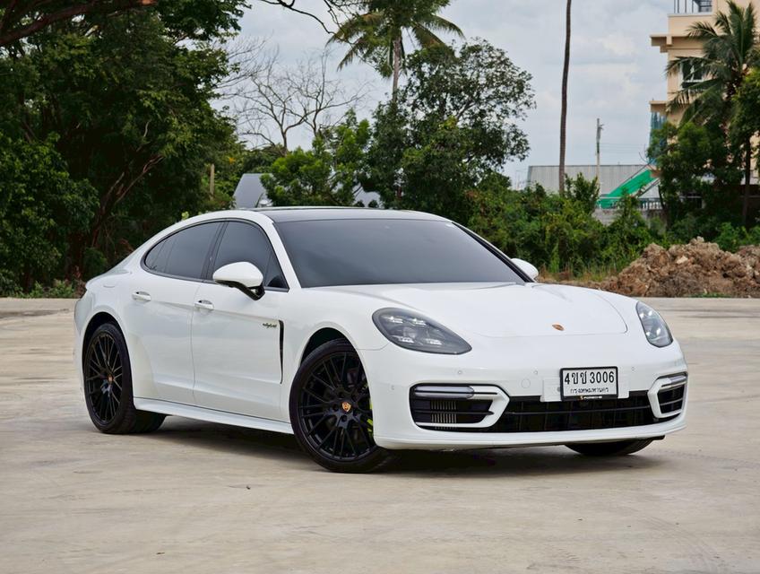 Porsche Panamera 4E-Hybird Platinum Edition ปี 2021  8