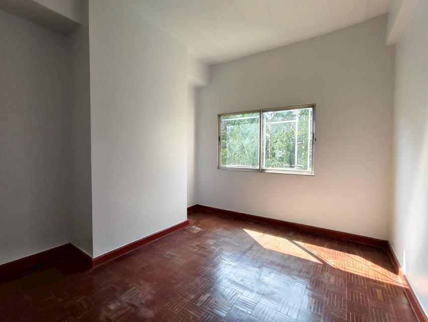 คอนโดหมู่บ้านสวนลลนา ขนาด 2 ห้องนอน 1 ห้องน้ำ 10