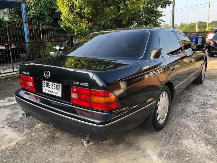 ขายราคาถูก Lexus LS 400 5