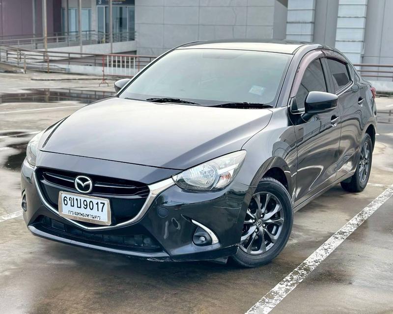 รหัสรถ QT9017 Mazda2 Skyactive 1.3 Sport High connect เกียร์ Auto สีดำ ปี2017