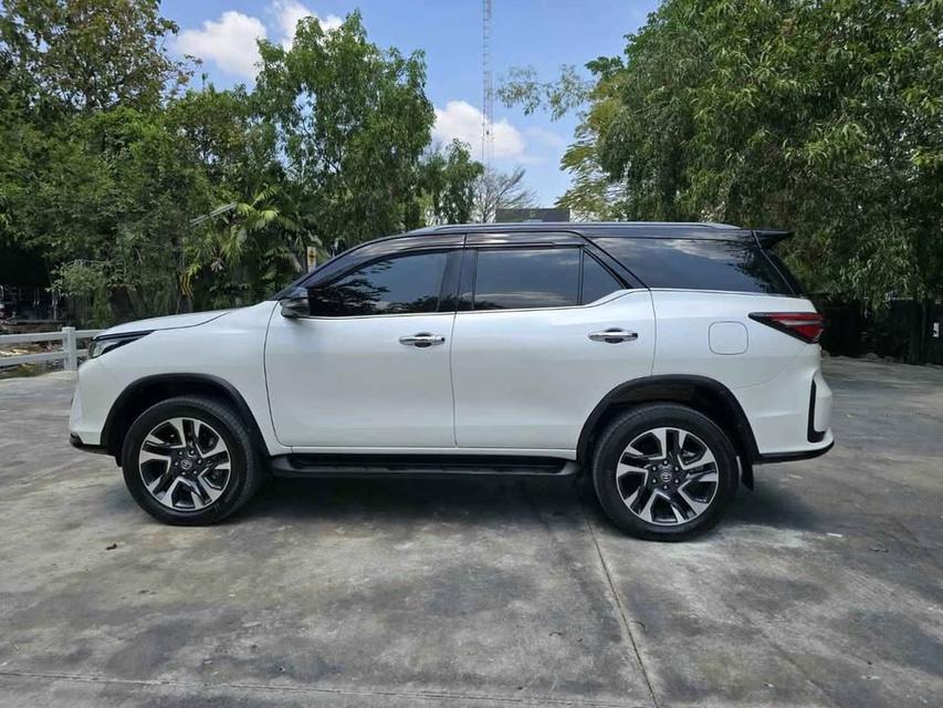 FORTUNER LEGENDER 2.8 4WD 2022 ประวัติเข้าศูนย์ครบ