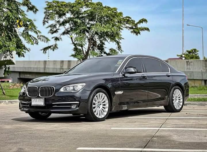 BMW Series 7 รีบขาย