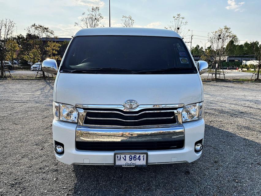 Toyota Ventury 3.0 G ดีเซล ไมล์แท้ รถสวยจริง