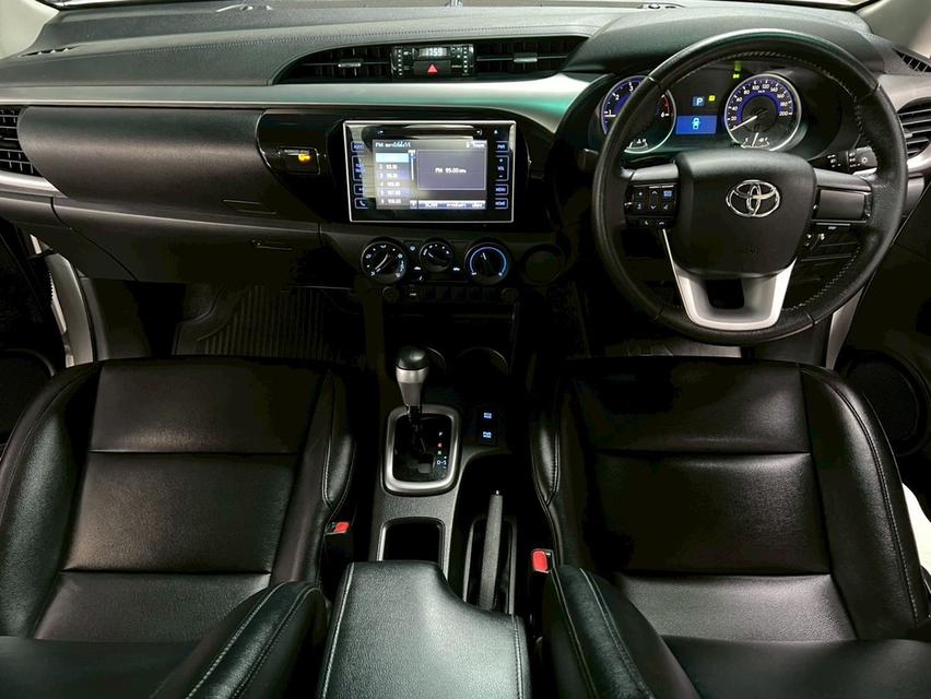 Toyota HILUX REVO 2.4 SMART CAB E Plus Prerunner Pickup 6
