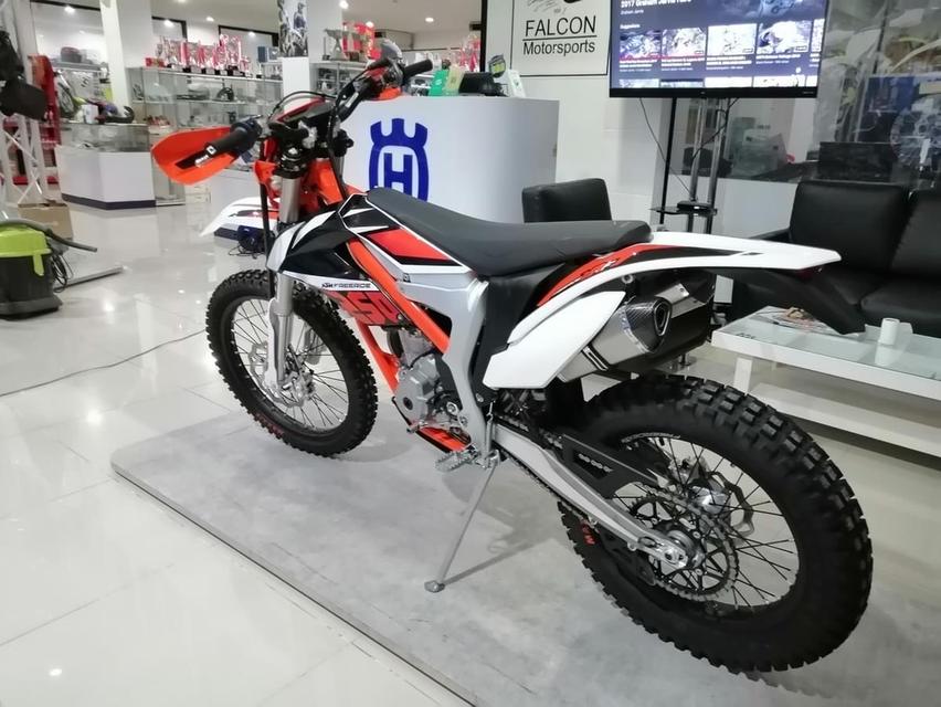 พร้อมขาย KTM Freeride 2