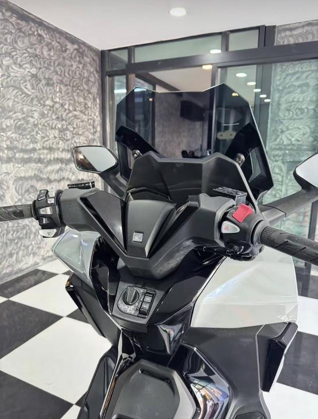 Honda Forza350cc 2021 7