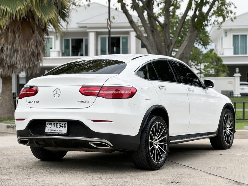 🔥 Mercedes-benz GLC250 Coupe AMG Plus ปี 2019 รหัส AVA5640 2