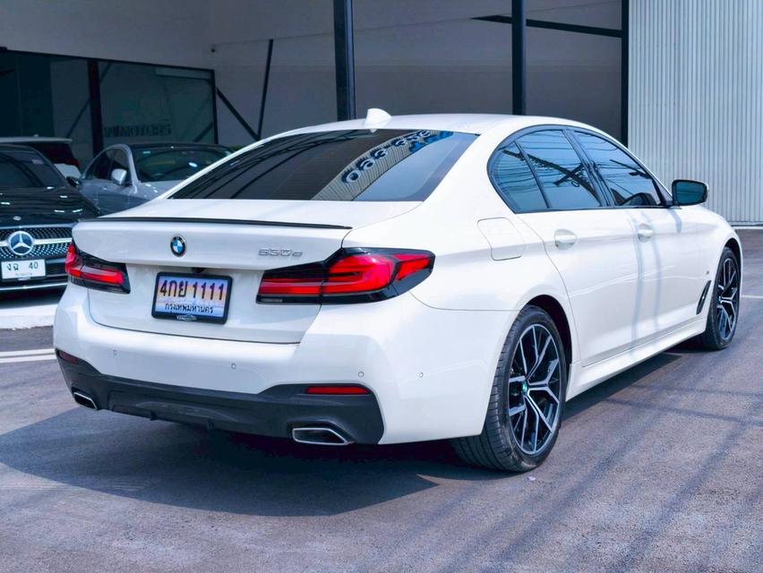 รหัสรถ KPV1111 2021 BMW 530e 2.0 M SPORT 14