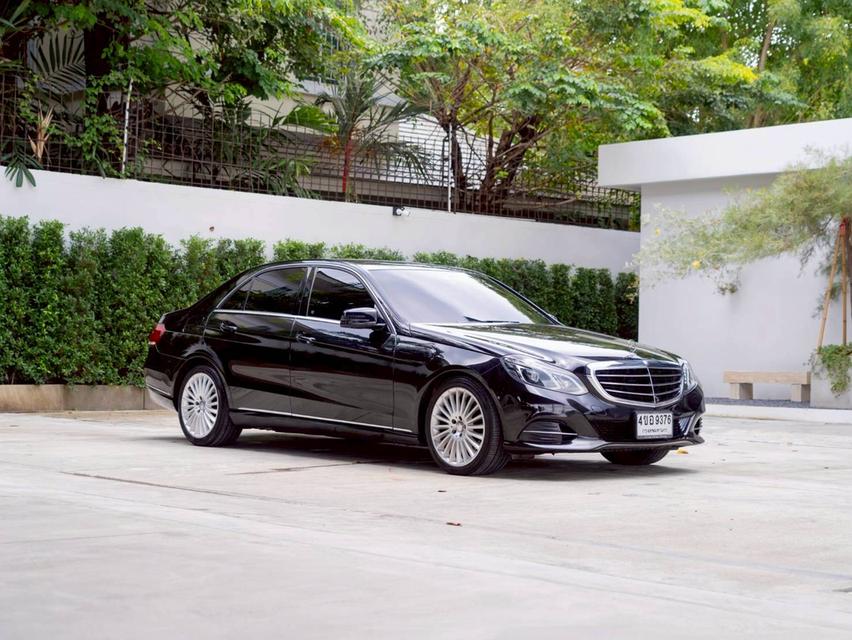 Mercedes-Benz E300 2.1 Exclusive Bluetec Hybrid (W212)  ปี 2014 จด 2017 6
