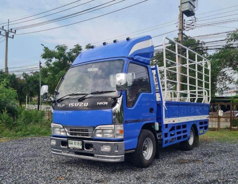 ขายรถบรรทุก 4 ล้อ ISUZU NKR 100 แรง